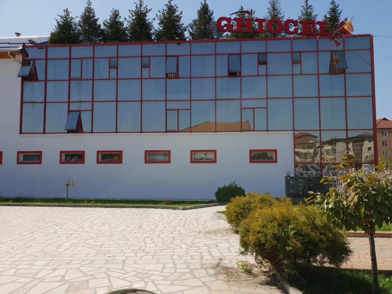 Pensiunea Ghiocela Motru Kültér fotó