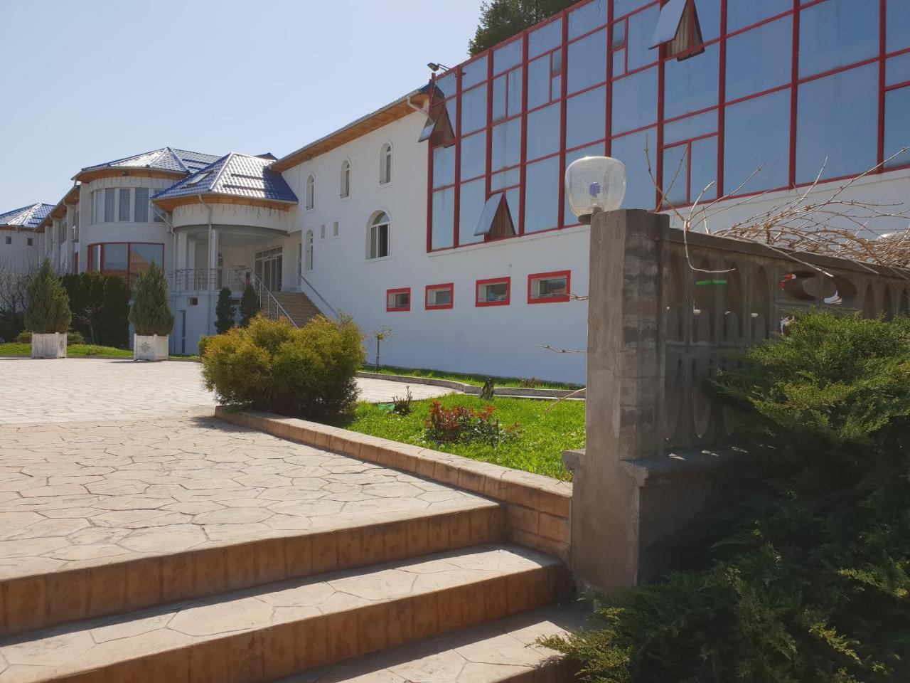 Pensiunea Ghiocela Motru Kültér fotó